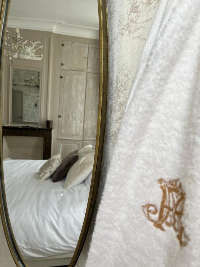 Hotel Aux remparts de Montreuil à Montreuil  Extérieur photo